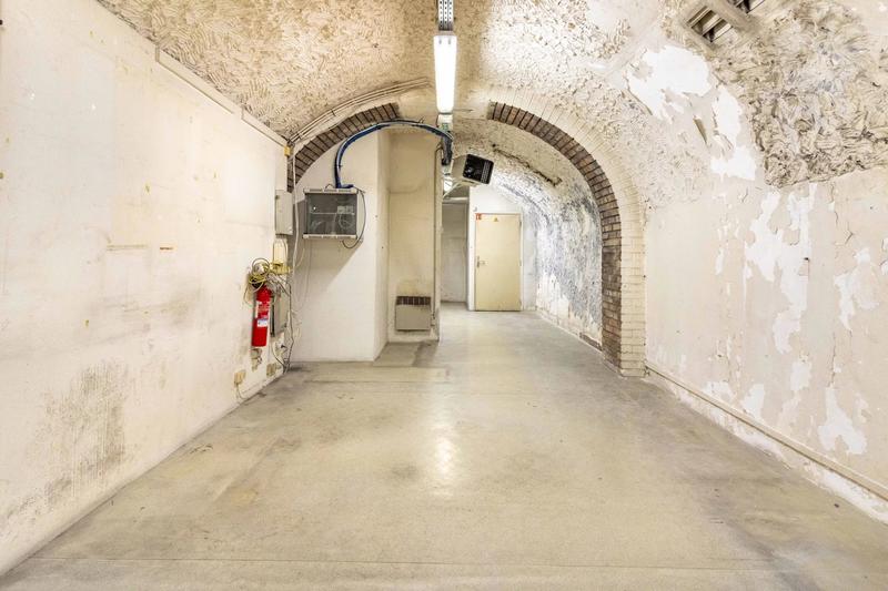 Local commercial - 220 m²