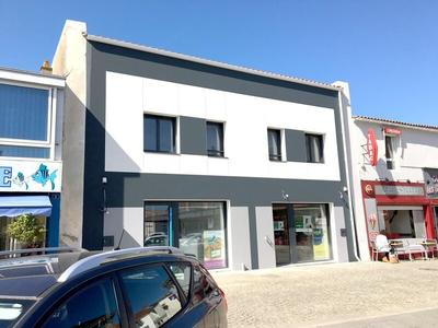 Immeuble - 250 m² - 6 pièces