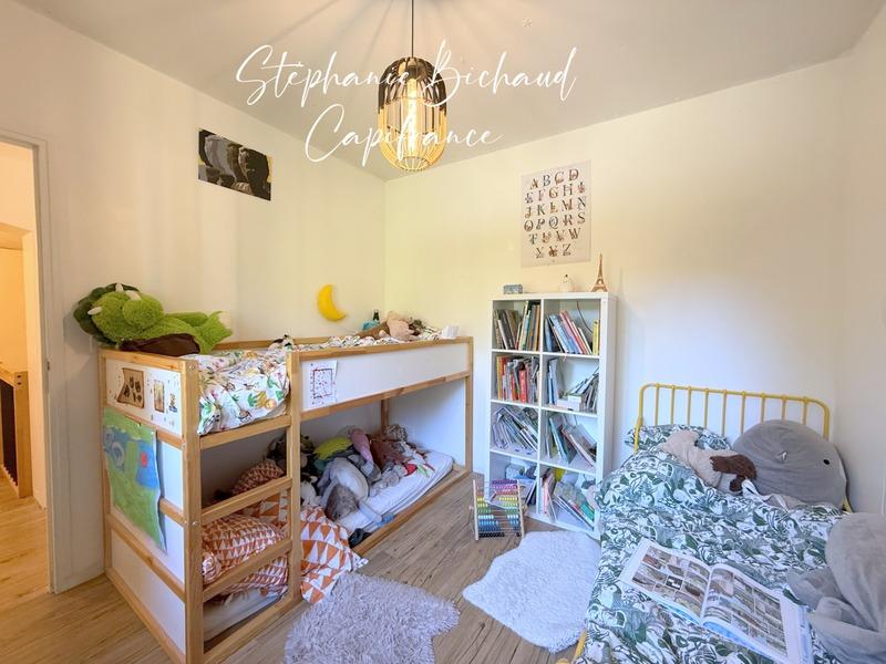 Maison - 159 m² - 7 pièces