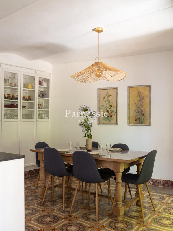 Maison - 176 m² - 5 pièces