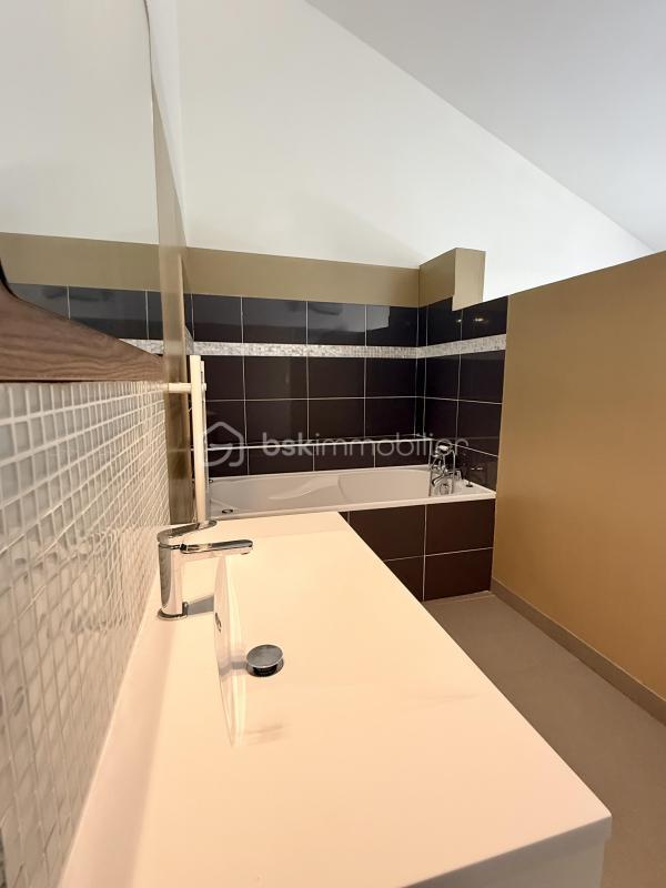 Appartement - 113 m² - 4 pièces