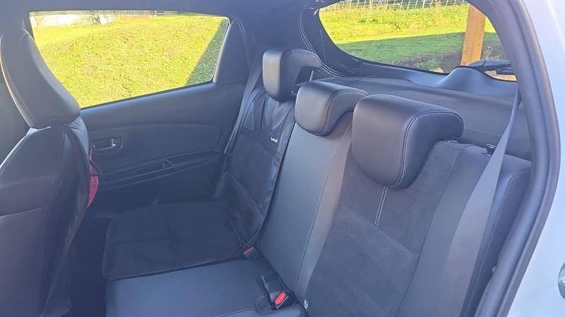 Toyota Yaris 1.5 Vvt-i 100 Hybrid Cvt Gr Sport