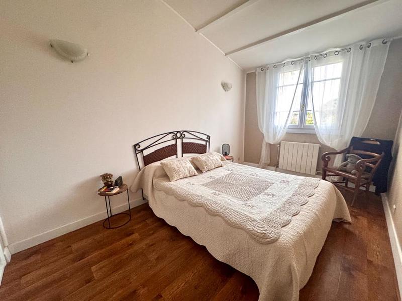 Maison - 94 m² - 4 pièces