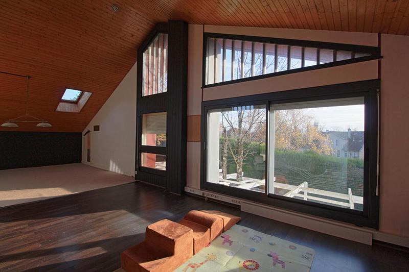 Maison d'architecte - 244 m² - 8 pièces