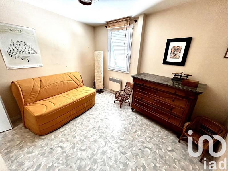 Maison - 250 m² - 10 pièces