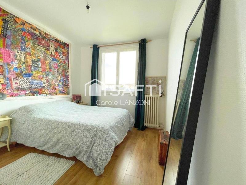 Appartement - 84 m² - 4 pièces