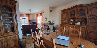 Maison - 105 m² - 5 pièces