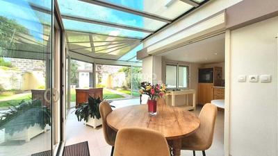 Maison - 110 m² - 6 pièces