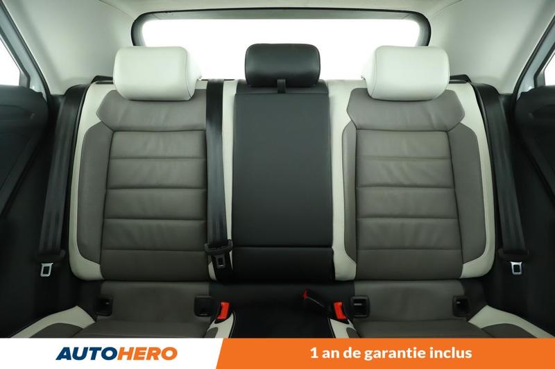 Volkswagen t-Roc 1.5 Tsi Evo Carat Exclusive Dsg7 150 ch