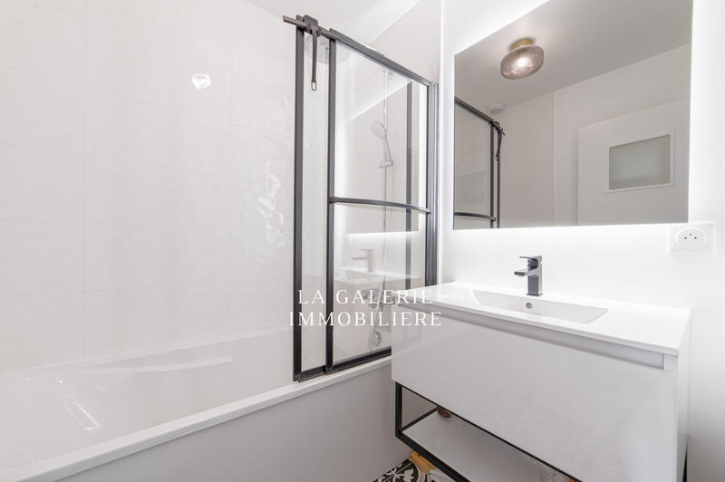 Maison - 167 m² - 6 pièces