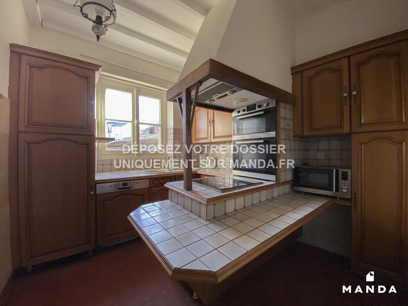 Chambre - 11 m² - 5 pièces