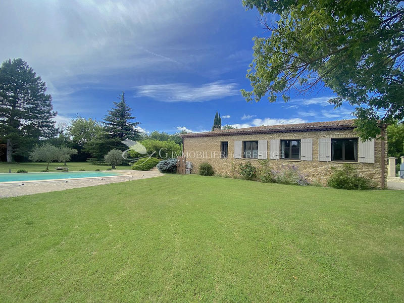 Villa - 230 m² - 5 pièces