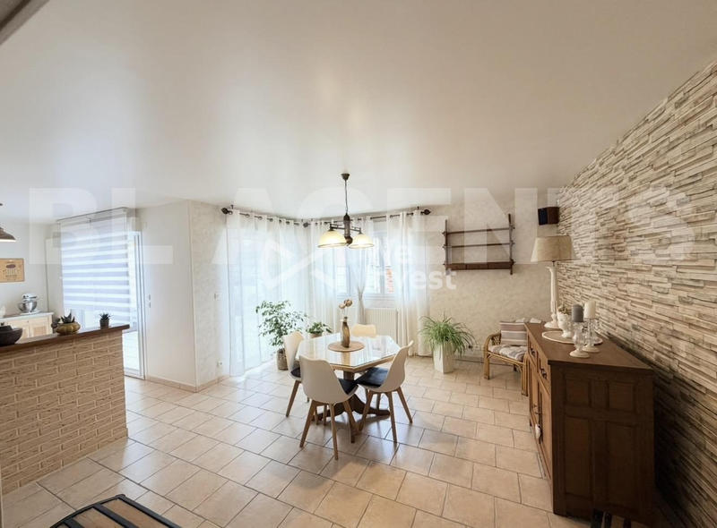 Maison - 152 m² - 5 pièces