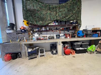 Atelier d'activités - 201 m² - 1 pièce