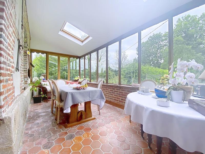 Maison - 264 m² - 14 pièces