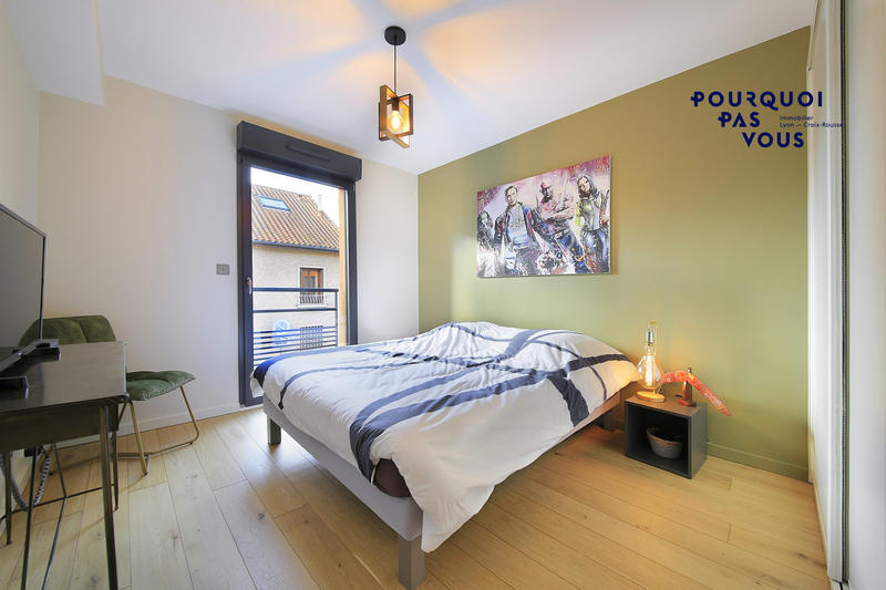 Maison - 210 m² - 6 pièces