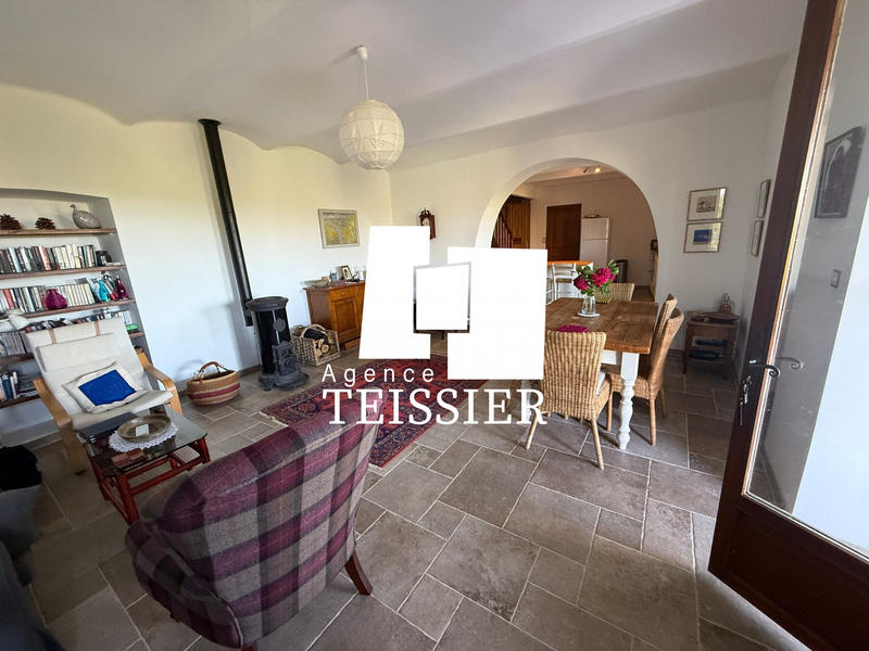 Maison - 139 m² - 4 pièces