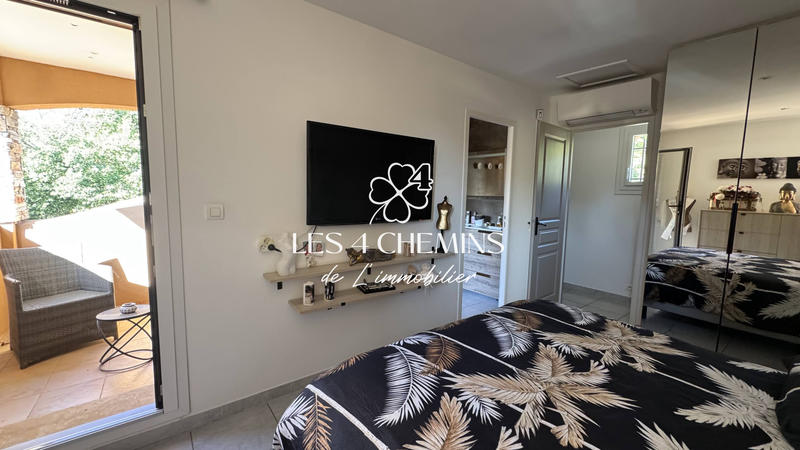 Villa - 140 m² - 4 pièces