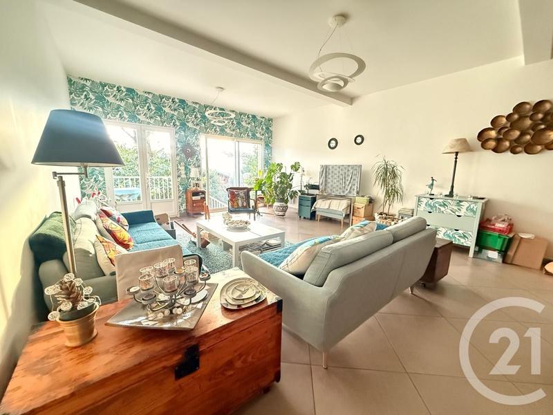 Duplex - 105 m² - 4 pièces