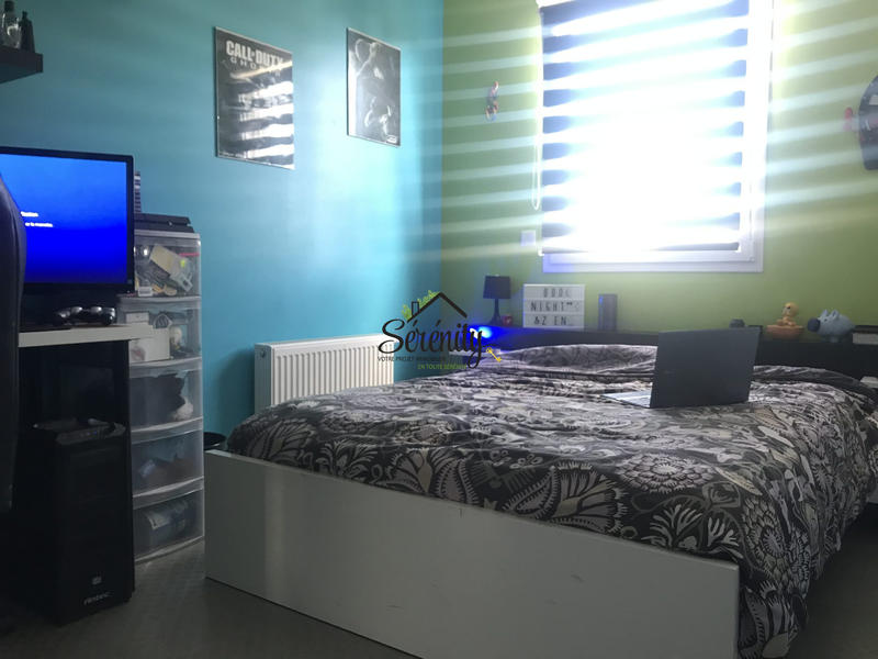 Maison - 90 m² - 5 pièces