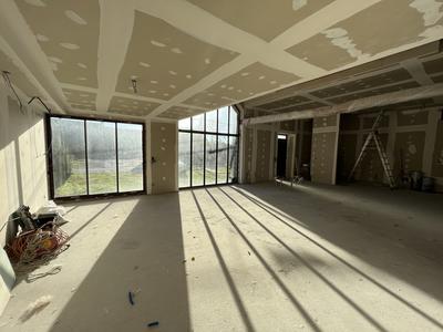 Maison ancienne - 181 m² - 8 pièces