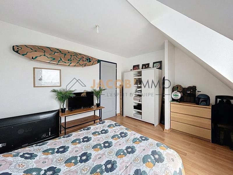 Maison - 173 m² - 8 pièces