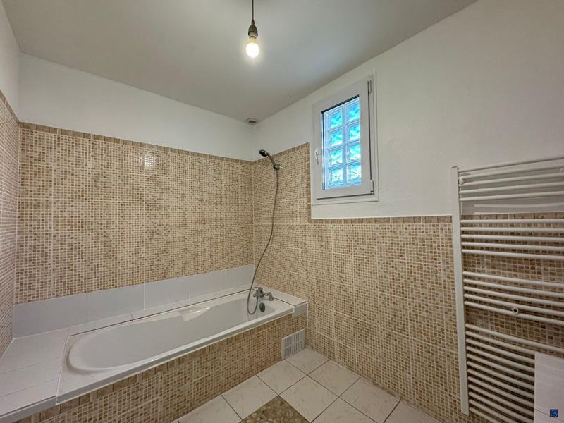 Maison - 119 m² - 5 pièces