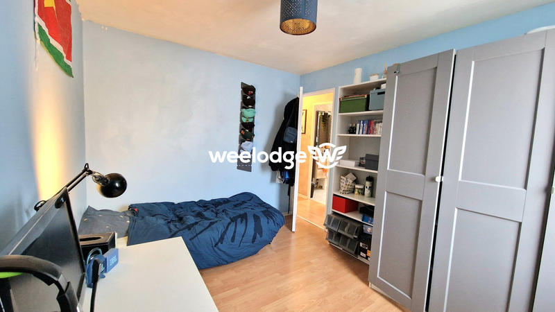 Maison - 93 m² - 5 pièces