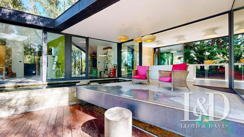 Maison - 185 m² - 7 pièces