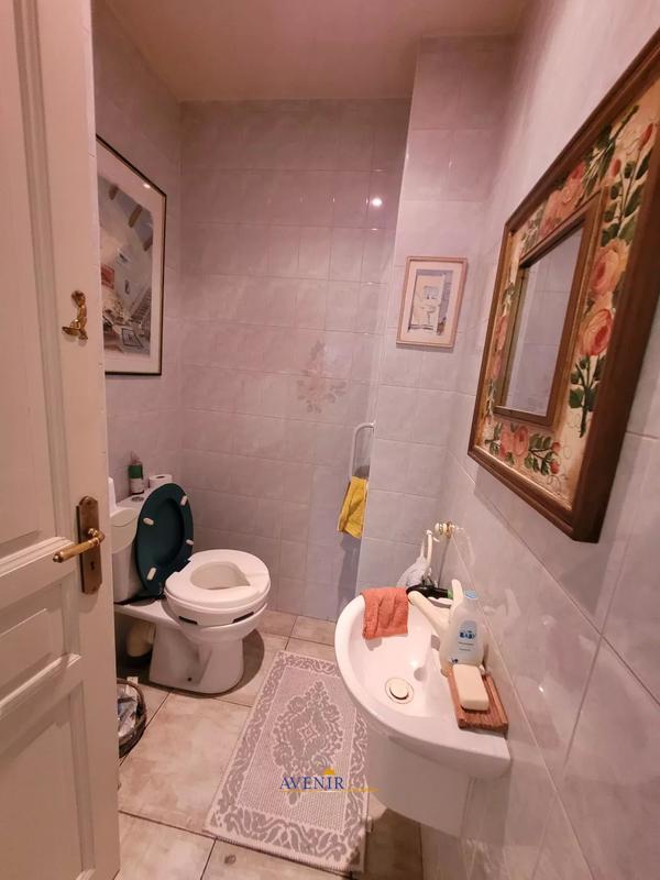 Viager - Maison - 182 m² - 4 pièces