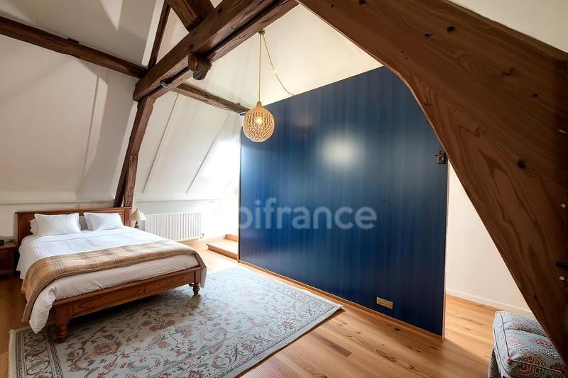 Fermette - 274 m² - 6 pièces