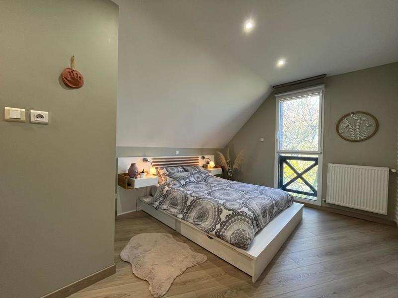 Maison - 140 m² - 5 pièces