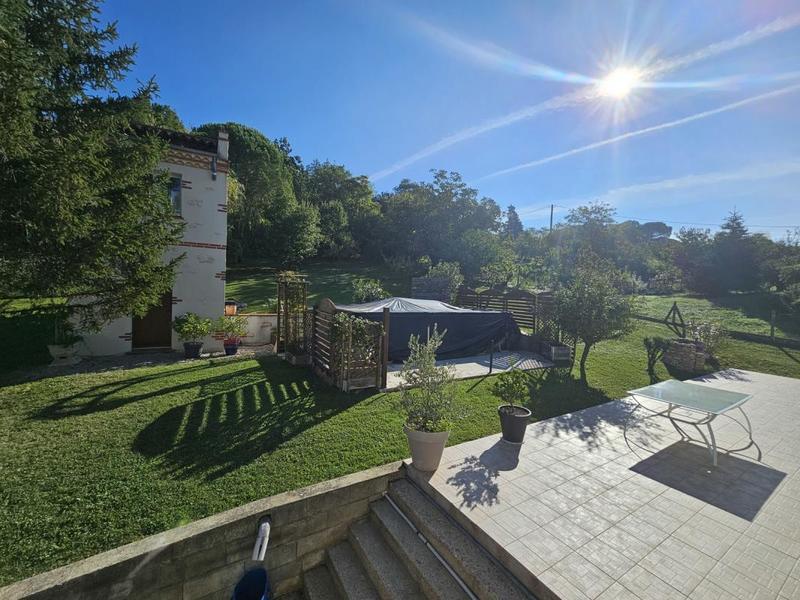 Maison - 121 m² - 5 pièces