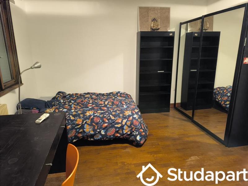 Chambre - 17 m² - 1 pièce