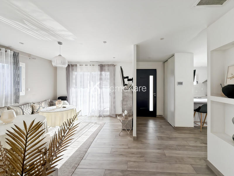 Maison - 100 m² - 4 pièces