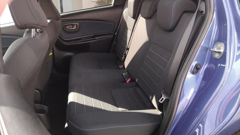 Toyota Yaris III 1.5 VVTi Hybrid 100h E-Cvt Collection