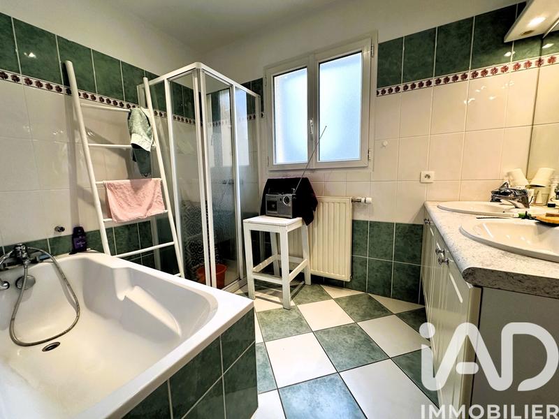 Maison - 112 m² - 6 pièces