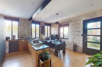 Maison - 130 m² - 4 pièces