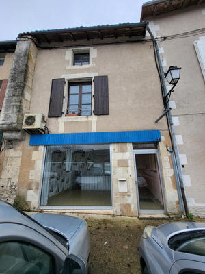 Maison - 150 m² - 7 pièces