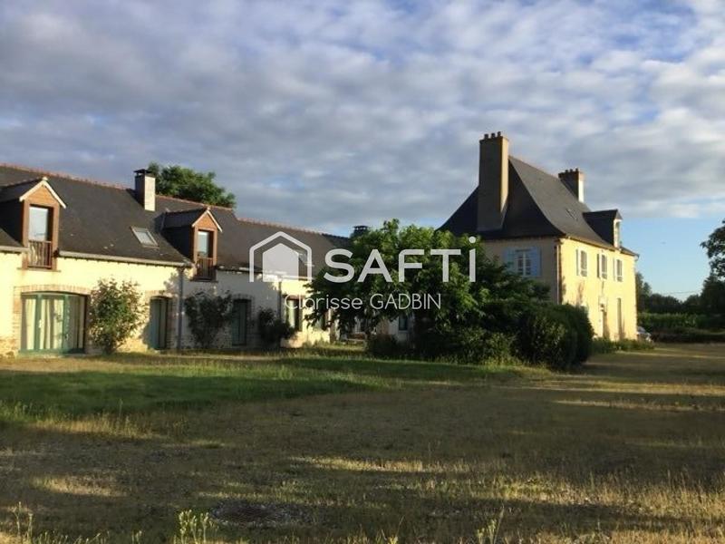 Propriété - 585 m² - 18 pièces