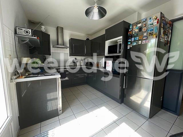 Maison traditionnelle - 140 m² - 6 pièces