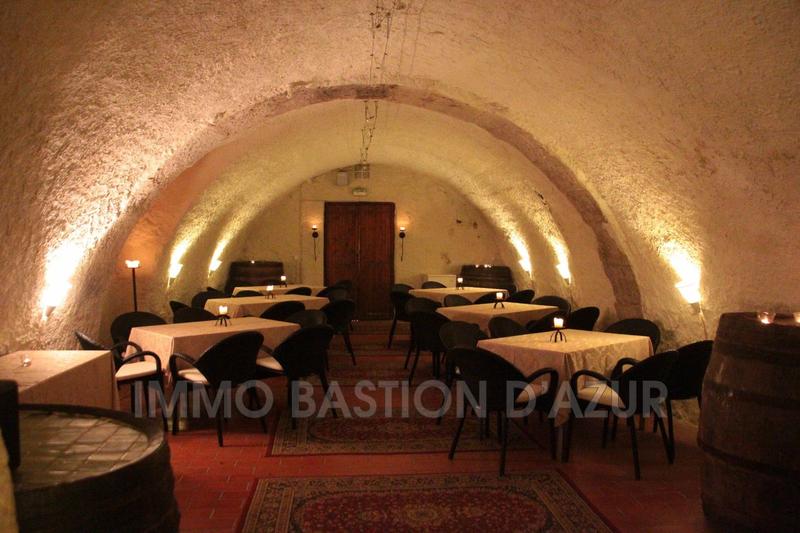 Maison chambre d'hôtes - 500 m² - 10 pièces