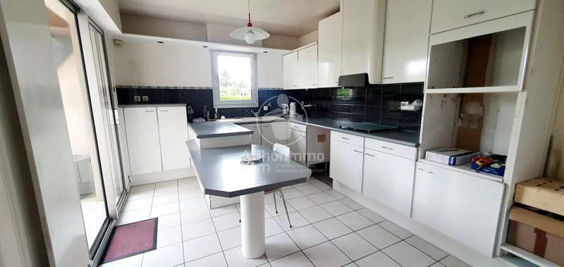 Maison - 190 m² - 6 pièces