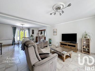 Maison - 186 m² - 8 pièces