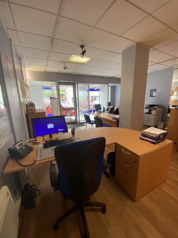 Local commercial - 77 m²