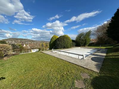 Maison - 190 m² - 6 pièces