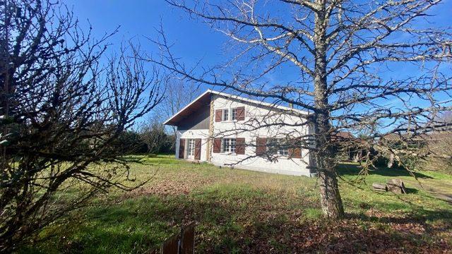 Maison - 153 m² - 7 pièces