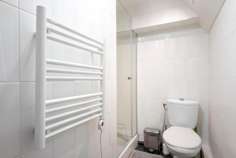 Bureau - 70 m² - 4 pièces