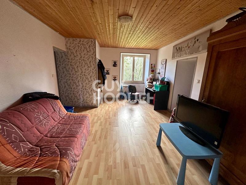 Maison - 136 m² - 6 pièces