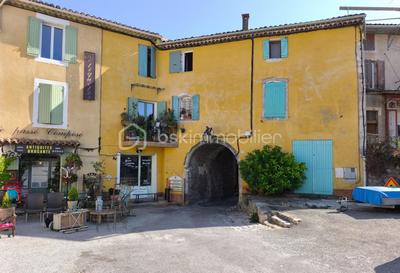 Maison ancienne - 152 m² - 7 pièces